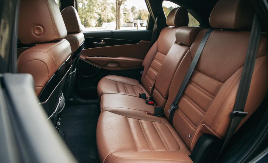 Интерьер Kia Sorento SXL (UM) 2018 года  (NA) (фото 25 из 41)